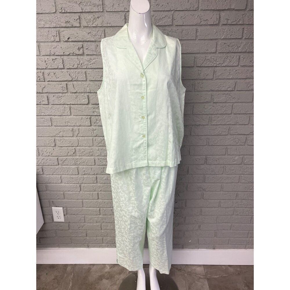 Collette by Miss Elaine Women's Sleeveless Paisley Print Pajama Set Size L